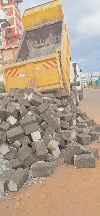 MACHINE CUT STONES