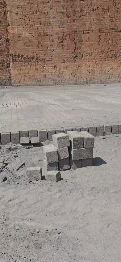 MACHINE CUT STONES